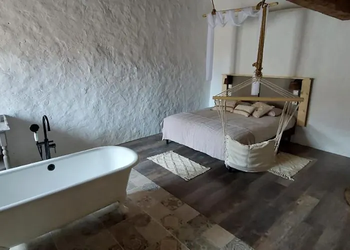 Ferme D'issonges Couette-café